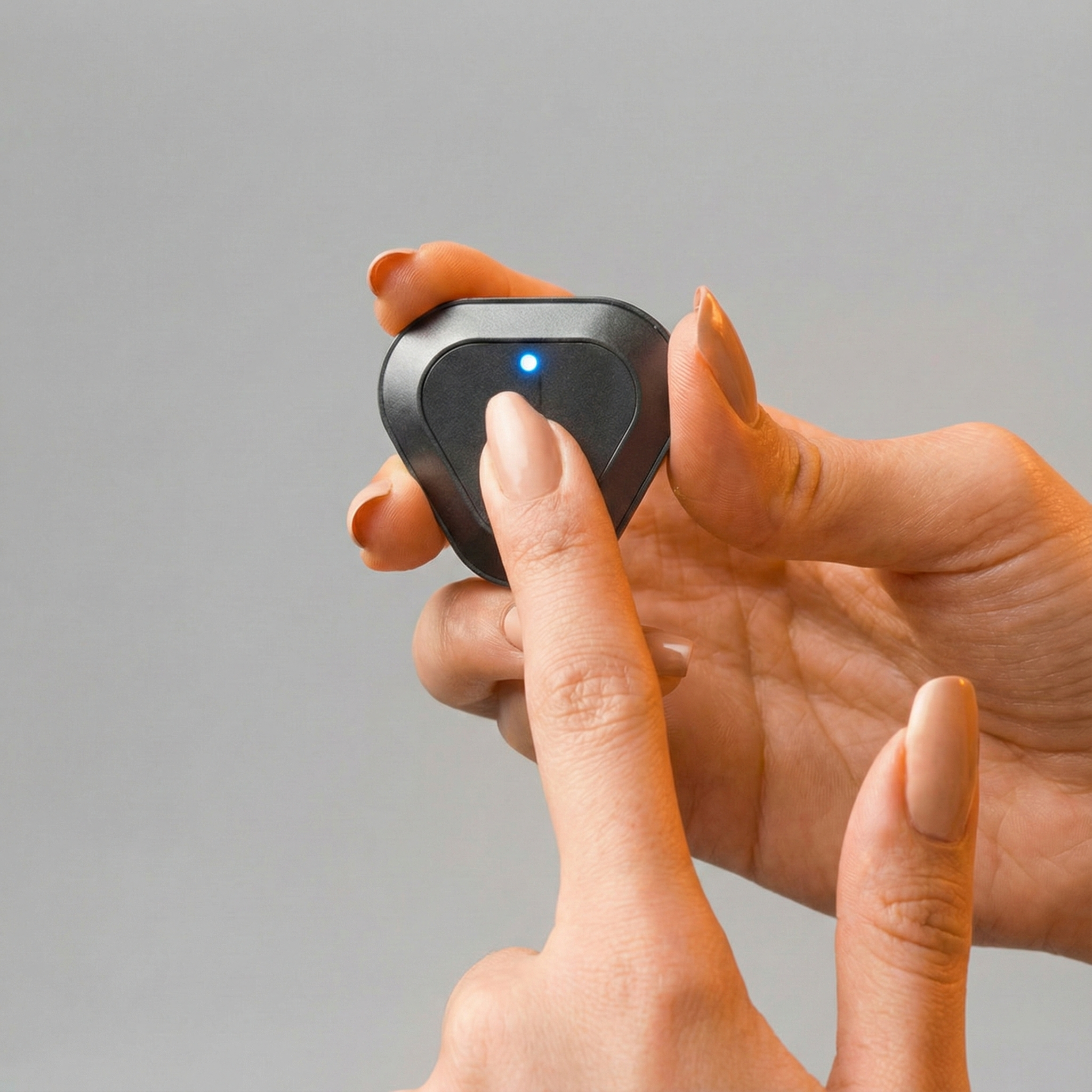 Straight Plus Quick Start Guide : How to Turn the Straight+ Device On and Off?